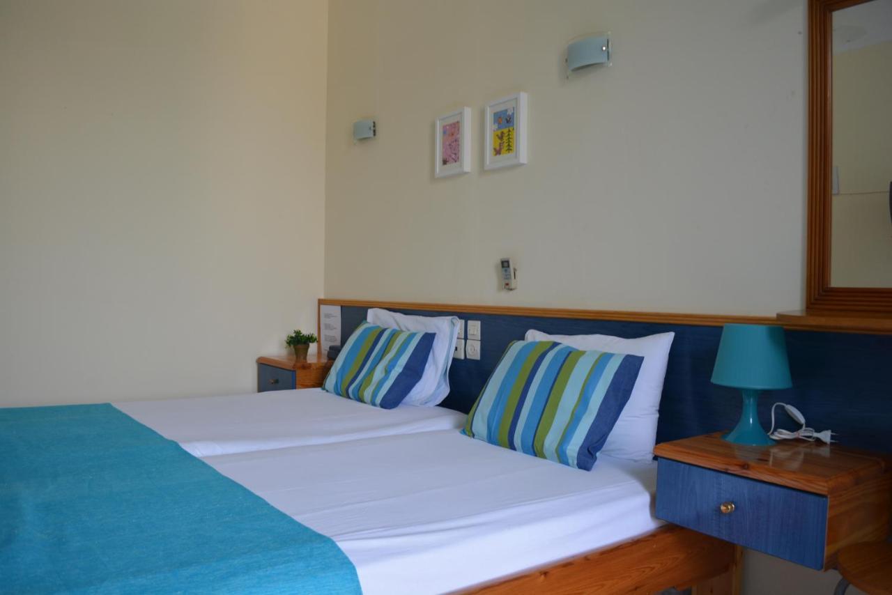 Dimitra Hotel Kamena Vourla Room photo